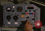 Standbild Crew Mitglied innerhalb einer Bergung HC-130H Südostasien, 1966, aus Sekunde 58 historischem Filmmaterial Videoclip 65675042965