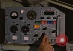 Standbild Crew Mitglied innerhalb einer Bergung HC-130H Südostasien, 1966, aus Sekunde 59 historischem Filmmaterial Videoclip 65675042965