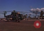 Standbild HH-3E-Hubschrauber Südostasien, 1966, aus Sekunde 12 historischem Filmmaterial Videoclip 65675042966