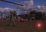 Standbild HH-3E-Hubschrauber Südostasien, 1966, aus Sekunde 25 historischem Filmmaterial Videoclip 65675042966