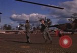 Standbild HH-3E-Hubschrauber Südostasien, 1966, aus Sekunde 27 historischem Filmmaterial Videoclip 65675042966