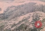 Immagine di M-55 sparando di notte Vietnam del Sud, 1969, secondo 10 filmato di repertorio 65675042978