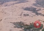Immagine di M-55 sparando di notte Vietnam del Sud, 1969, secondo 19 filmato di repertorio 65675042978