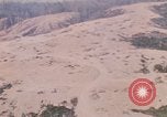 Immagine di M-55 sparando di notte Vietnam del Sud, 1969, secondo 22 filmato di repertorio 65675042978