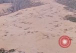 Immagine di M-55 sparando di notte Vietnam del Sud, 1969, secondo 27 filmato di repertorio 65675042978