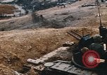Immagine di M-55 sparando di notte Vietnam del Sud, 1969, secondo 37 filmato di repertorio 65675042978