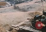 Immagine di M-55 sparando di notte Vietnam del Sud, 1969, secondo 49 filmato di repertorio 65675042978