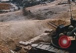 Immagine di M-55 sparando di notte Vietnam del Sud, 1969, secondo 51 filmato di repertorio 65675042978