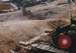 Immagine di M-55 sparando di notte Vietnam del Sud, 1969, secondo 53 filmato di repertorio 65675042978