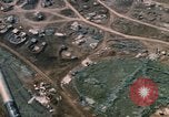 Standbild USA Soldaten South Vietnam, 1969, aus Sekunde 17 historischem Filmmaterial Videoclip 65675042979