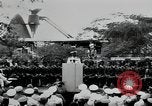Standbild Chester Nimitz W Pacific Theater, 1944, aus Sekunde 12 historischem Filmmaterial Videoclip 65675042985