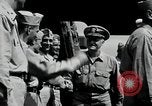 Standbild Chester Nimitz W Pacific Theater, 1944, aus Sekunde 61 historischem Filmmaterial Videoclip 65675042985