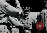 Standbild Chester Nimitz W Pacific Theater, 1944, aus Sekunde 62 historischem Filmmaterial Videoclip 65675042985