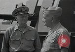 Standbild Chester Nimitz W Philippinen, 1944, aus Sekunde 7 historischem Filmmaterial Videoclip 65675042986