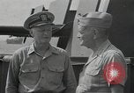 Standbild Chester Nimitz W Philippinen, 1944, aus Sekunde 8 historischem Filmmaterial Videoclip 65675042986