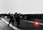 Standbild Chester Nimitz W Philippinen, 1944, aus Sekunde 31 historischem Filmmaterial Videoclip 65675042986
