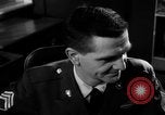 Standbild Streitkräfte Netzwerk jugendlich-Programm Berlin Deutschland, 1962, aus Sekunde 3 historischem Filmmaterial Videoclip 65675043019