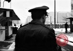 Standbild Streitkräfte Netzwerk Berlin Deutschland, 1962, aus Sekunde 37 historischem Filmmaterial Videoclip 65675043024