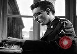 Standbild Armed Forces Network radio show hinter den Kulissen Europa, 1962, aus Sekunde 9 historischem Filmmaterial Videoclip 65675043028