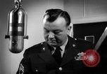 Standbild Armed Forces Network radio show hinter den Kulissen Europa, 1962, aus Sekunde 37 historischem Filmmaterial Videoclip 65675043028
