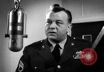 Standbild Armed Forces Network radio show hinter den Kulissen Europa, 1962, aus Sekunde 42 historischem Filmmaterial Videoclip 65675043028