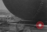 Immagine di Lancio della nave cisterna "Mirina" Belfast Irlanda, 1967, secondo 16 filmato di repertorio 65675043031