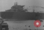 Immagine di Lancio della nave cisterna "Mirina" Belfast Irlanda, 1967, secondo 34 filmato di repertorio 65675043031