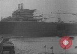 Immagine di Lancio della nave cisterna "Mirina" Belfast Irlanda, 1967, secondo 36 filmato di repertorio 65675043031