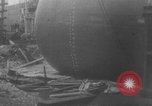 Immagine di Lancio della nave cisterna "Mirina" Belfast Irlanda, 1967, secondo 40 filmato di repertorio 65675043031