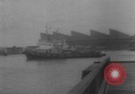 Immagine di Lancio della nave cisterna "Mirina" Belfast Irlanda, 1967, secondo 45 filmato di repertorio 65675043031