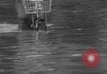 Immagine di Inondazioni in Giappone Giappone, 1967, secondo 25 filmato di repertorio 65675043033