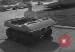 Immagine di Inventore dello show New York United States USA, 1967, secondo 4 filmato di repertorio 65675043035