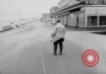 Image les ouragans nord de l'Océan Atlantique, 1967, de la seconde 53 séquences d'archives historiques vidéo 65675043038
