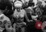 Standbild Kunst zeigen Provincetown Massachusetts USA, 1967, aus Sekunde 33 historischem Filmmaterial Videoclip 65675043041