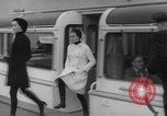Standbild Schuleze Varell Winter Kollektion Hamburg Deutschland, 1967, aus Sekunde 5 historischem Filmmaterial Videoclip 65675043042