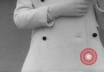 Standbild Schuleze Varell Winter Kollektion Hamburg Deutschland, 1967, aus Sekunde 12 historischem Filmmaterial Videoclip 65675043042