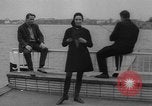 Standbild Schuleze Varell Winter Kollektion Hamburg Deutschland, 1967, aus Sekunde 19 historischem Filmmaterial Videoclip 65675043042