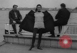 Standbild Schuleze Varell Winter Kollektion Hamburg Deutschland, 1967, aus Sekunde 20 historischem Filmmaterial Videoclip 65675043042