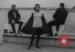 Standbild Schuleze Varell Winter Kollektion Hamburg Deutschland, 1967, aus Sekunde 22 historischem Filmmaterial Videoclip 65675043042