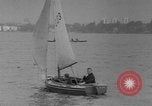 Standbild Schuleze Varell Winter Kollektion Hamburg Deutschland, 1967, aus Sekunde 35 historischem Filmmaterial Videoclip 65675043042