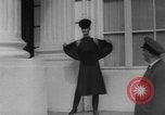 Standbild Schuleze Varell Winter Kollektion Hamburg Deutschland, 1967, aus Sekunde 41 historischem Filmmaterial Videoclip 65675043042