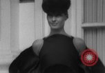 Standbild Schuleze Varell Winter Kollektion Hamburg Deutschland, 1967, aus Sekunde 42 historischem Filmmaterial Videoclip 65675043042
