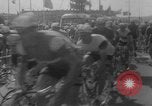 Standbild Eddie Merckx gewinnt World Bicycle Meisterschaft Holland Niederlande, 1967, aus Sekunde 8 historischem Filmmaterial Videoclip 65675043043