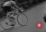 Standbild Eddie Merckx gewinnt World Bicycle Meisterschaft Holland Niederlande, 1967, aus Sekunde 22 historischem Filmmaterial Videoclip 65675043043