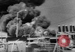 Immagine di La compagnia petrolifera magazzino sotto il fuoco San Juan Portorico, 1967, secondo 7 filmato di repertorio 65675043046