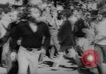 Standbild Hippies San Francisco California USA, 1967, aus Sekunde 27 historischem Filmmaterial Videoclip 65675043051