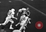Standbild Fußballspiel Houston Texas USA, 1967, aus Sekunde 22 historischem Filmmaterial Videoclip 65675043052