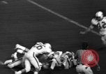Standbild Fußballspiel Houston Texas USA, 1967, aus Sekunde 23 historischem Filmmaterial Videoclip 65675043052
