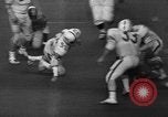 Standbild Fußballspiel Houston Texas USA, 1967, aus Sekunde 53 historischem Filmmaterial Videoclip 65675043052