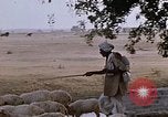 Standbild Indian Village Indien, 1956, aus Sekunde 56 historischem Filmmaterial Videoclip 65675043053